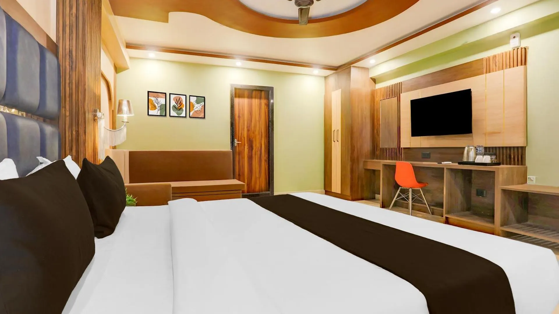 ורנאסי Hotel O Shivay Palace