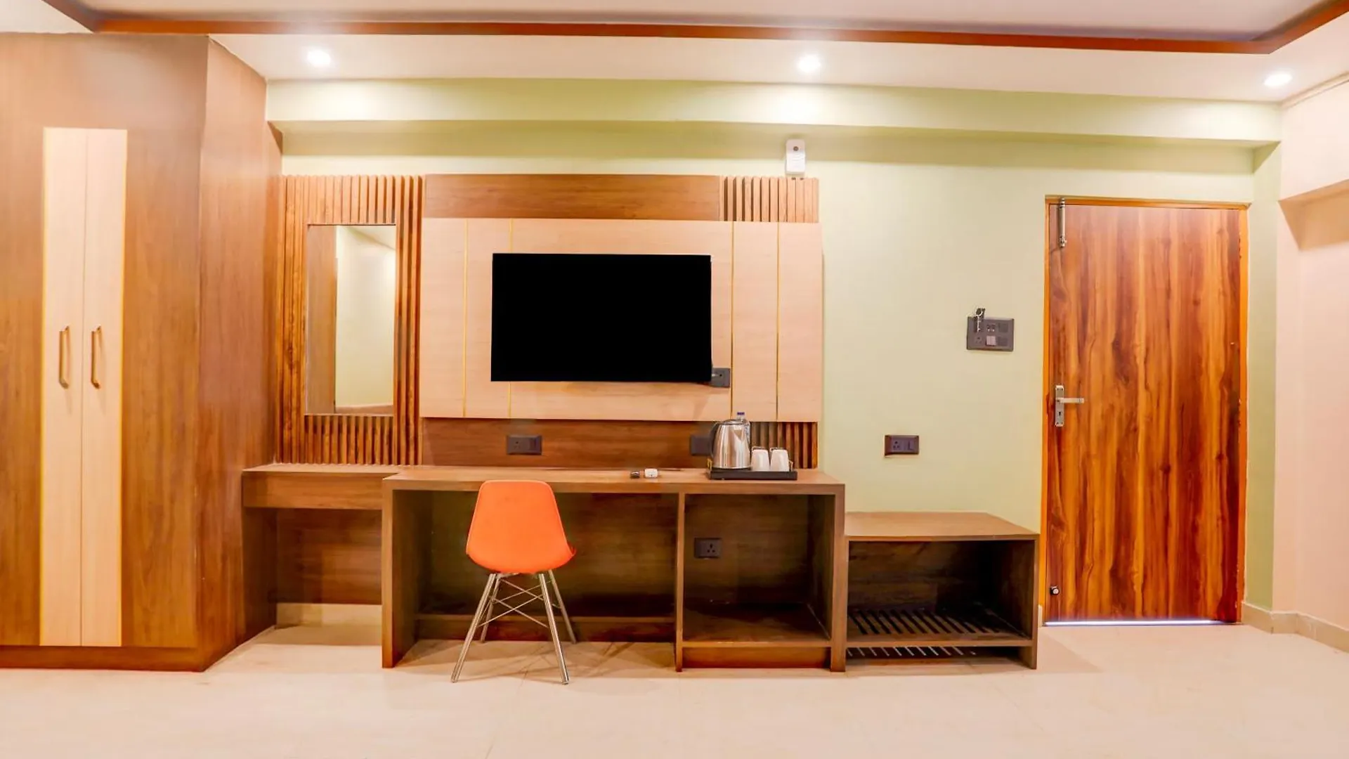 ורנאסי Hotel O Shivay Palace 3*,  הודו